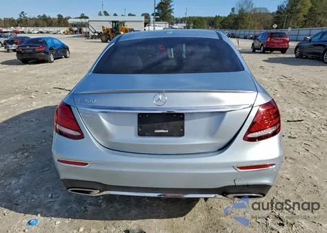 2017 Mercedes-Benz E 300 из США, поврежденный, VIN WDDZF4JB6HA262825